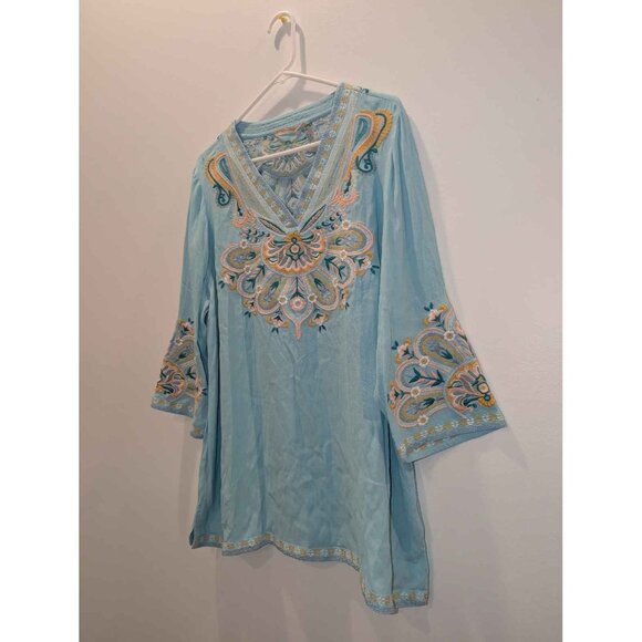 Soft Surroundings Women's Blue Embroidered 3/4 Sleeve V-Neck Tunic Top - Picture 15 of 15
